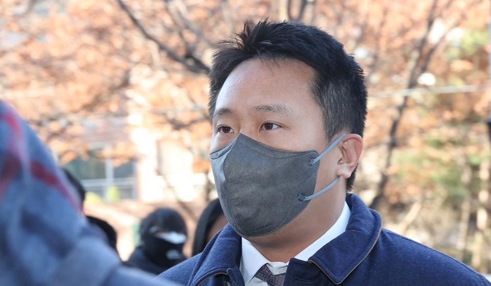 Former CEO Shin Hyun-Seong during the decision-making in court.