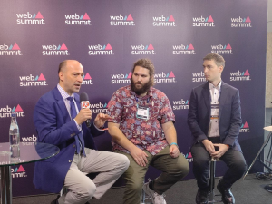 Richard Werner (on the left) and Makoto Takemiya, CEO of Soramitsu (on the right at the panel discussion